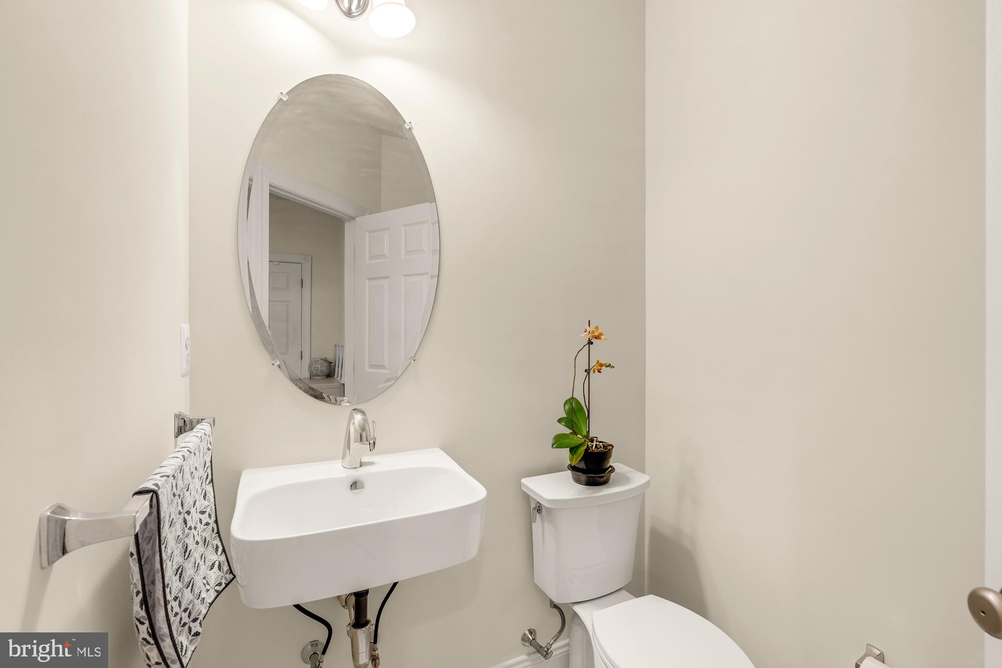 LOUDOUN VALLEY ESTATES 2 - Residential