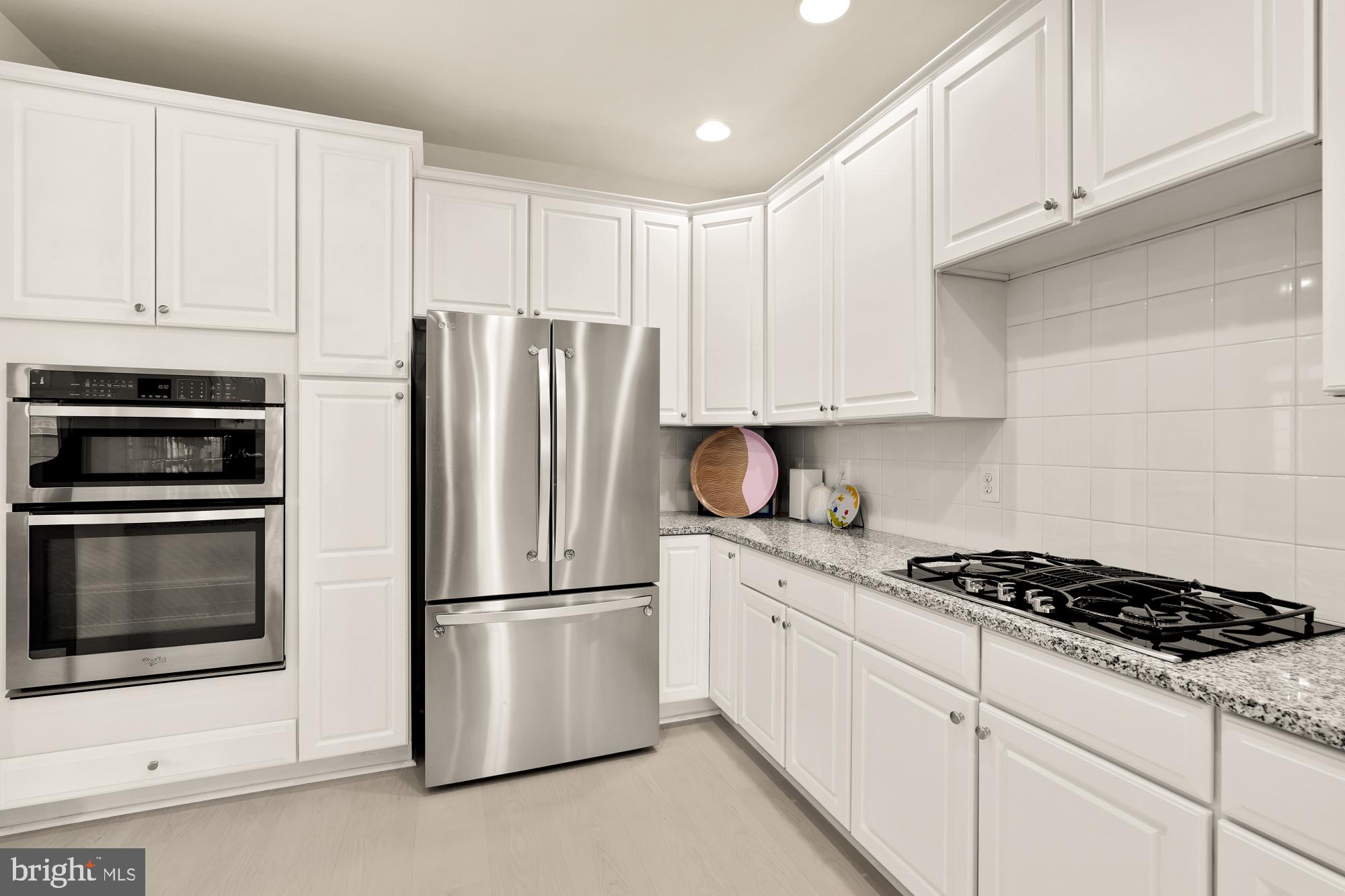 LOUDOUN VALLEY ESTATES 2 - Residential