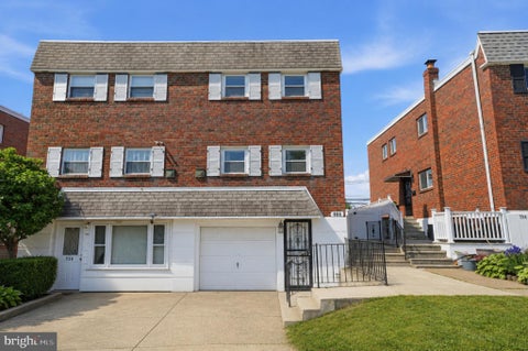 Townhouse For Sale - 736 Selmer Road<br/> PHILADELPHIA, PA 19116