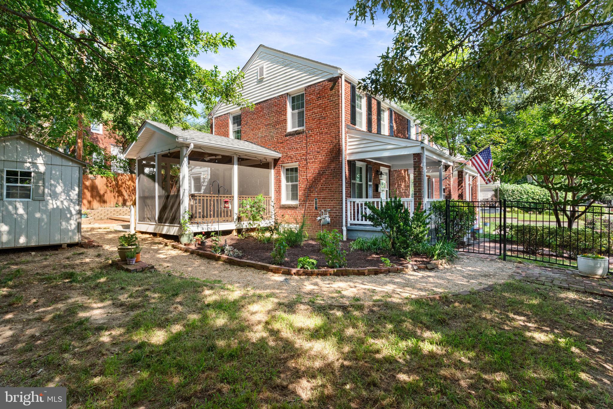 5909 EDGEHILL DRIVE