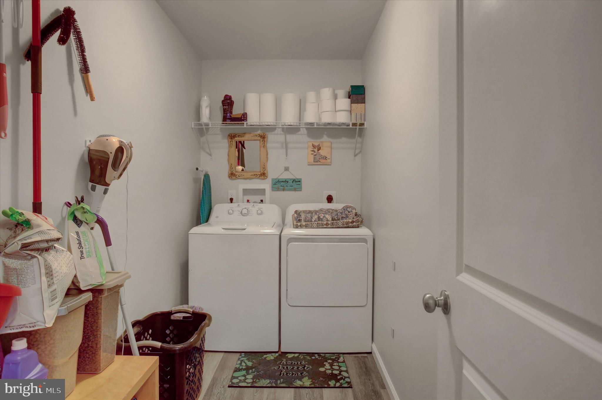 RANDOM OAKS PHASE II - Residential