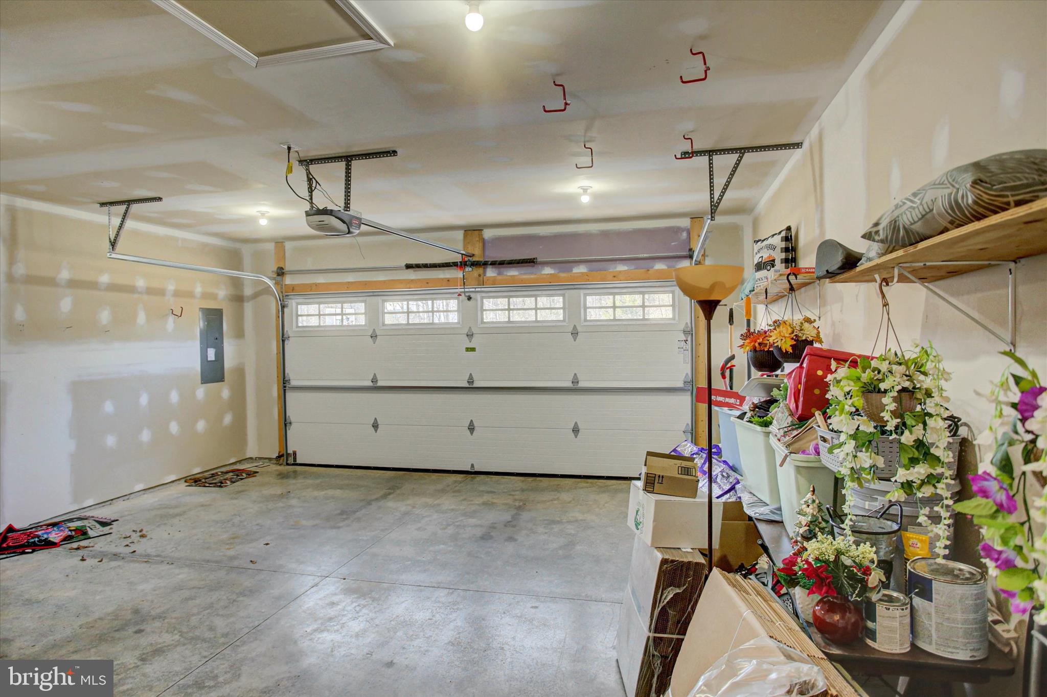 RANDOM OAKS PHASE II - Residential