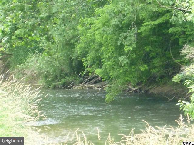 RANDOM OAKS PHASE II - Residential