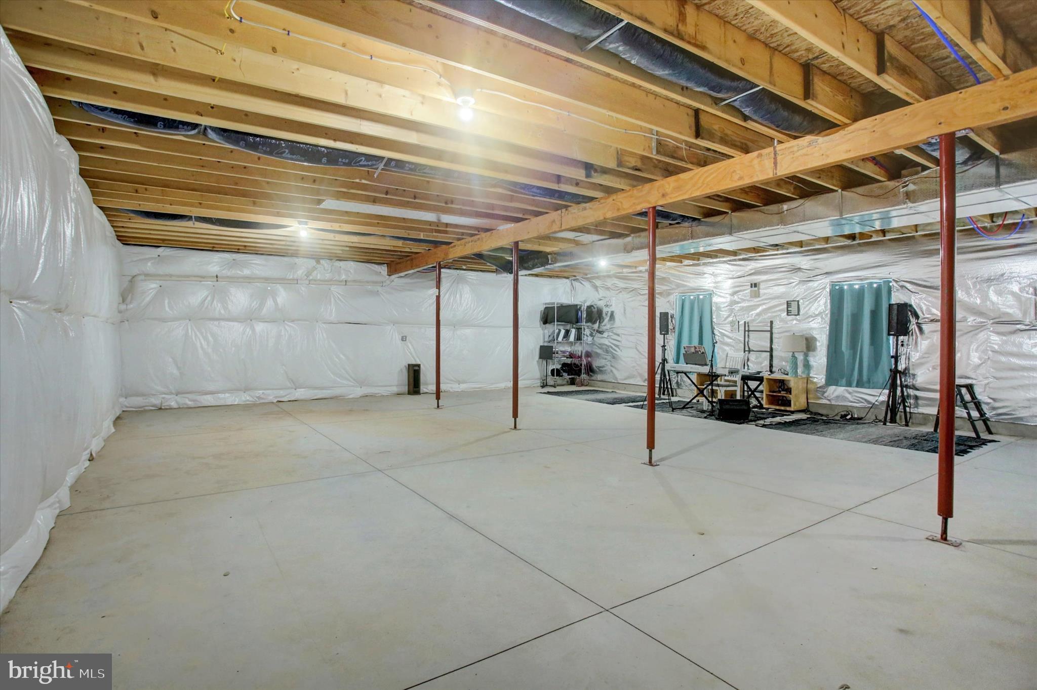 RANDOM OAKS PHASE II - Residential