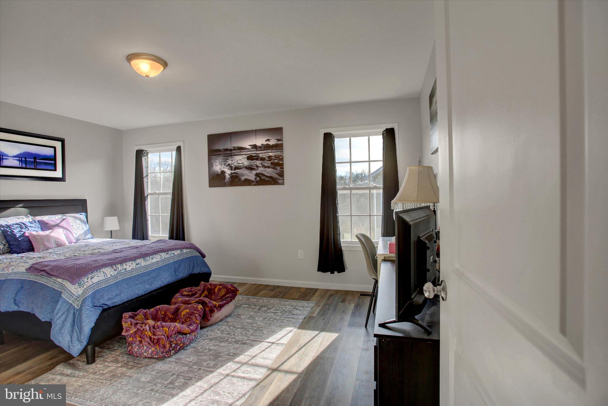 RANDOM OAKS PHASE II - Residential