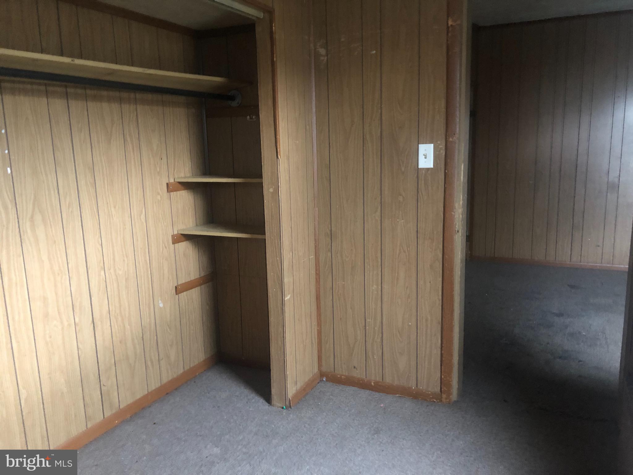 NORTHEAST READING - Residential