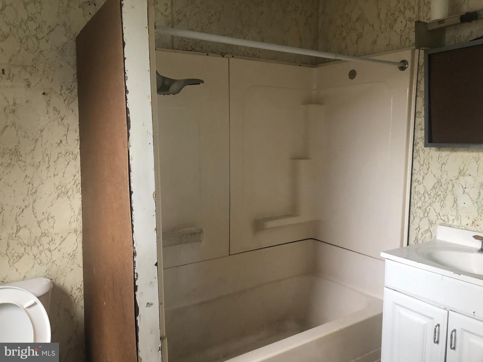 NORTHEAST READING - Residential