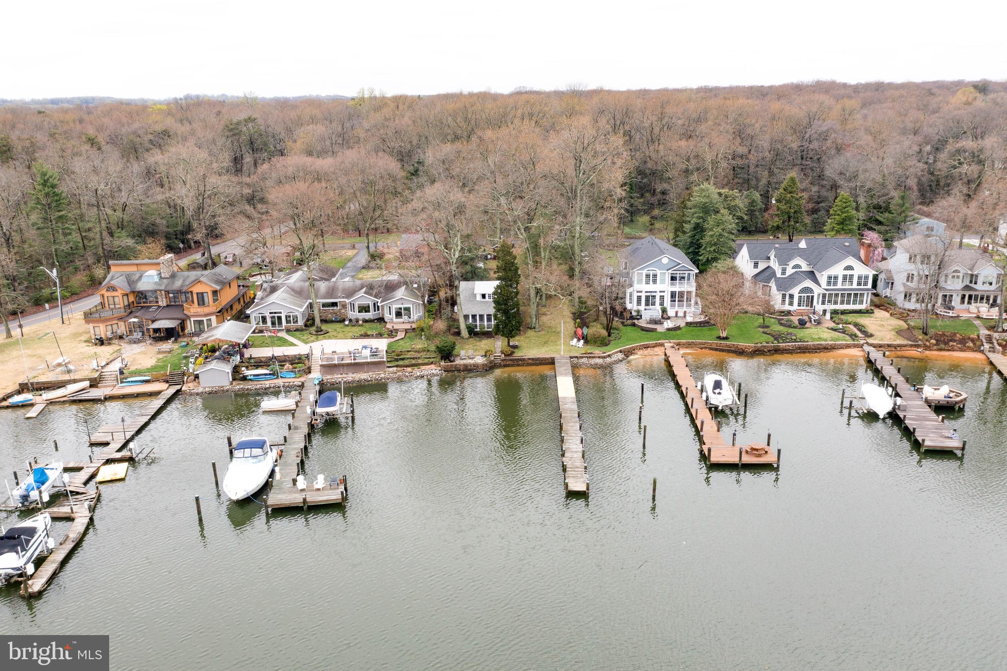 ARUNDEL BEACH - Residential