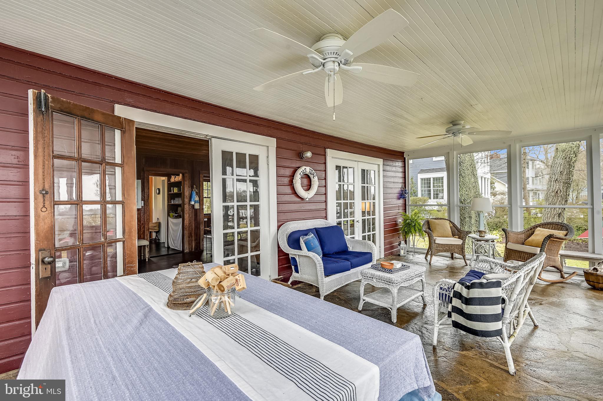 ARUNDEL BEACH - Residential