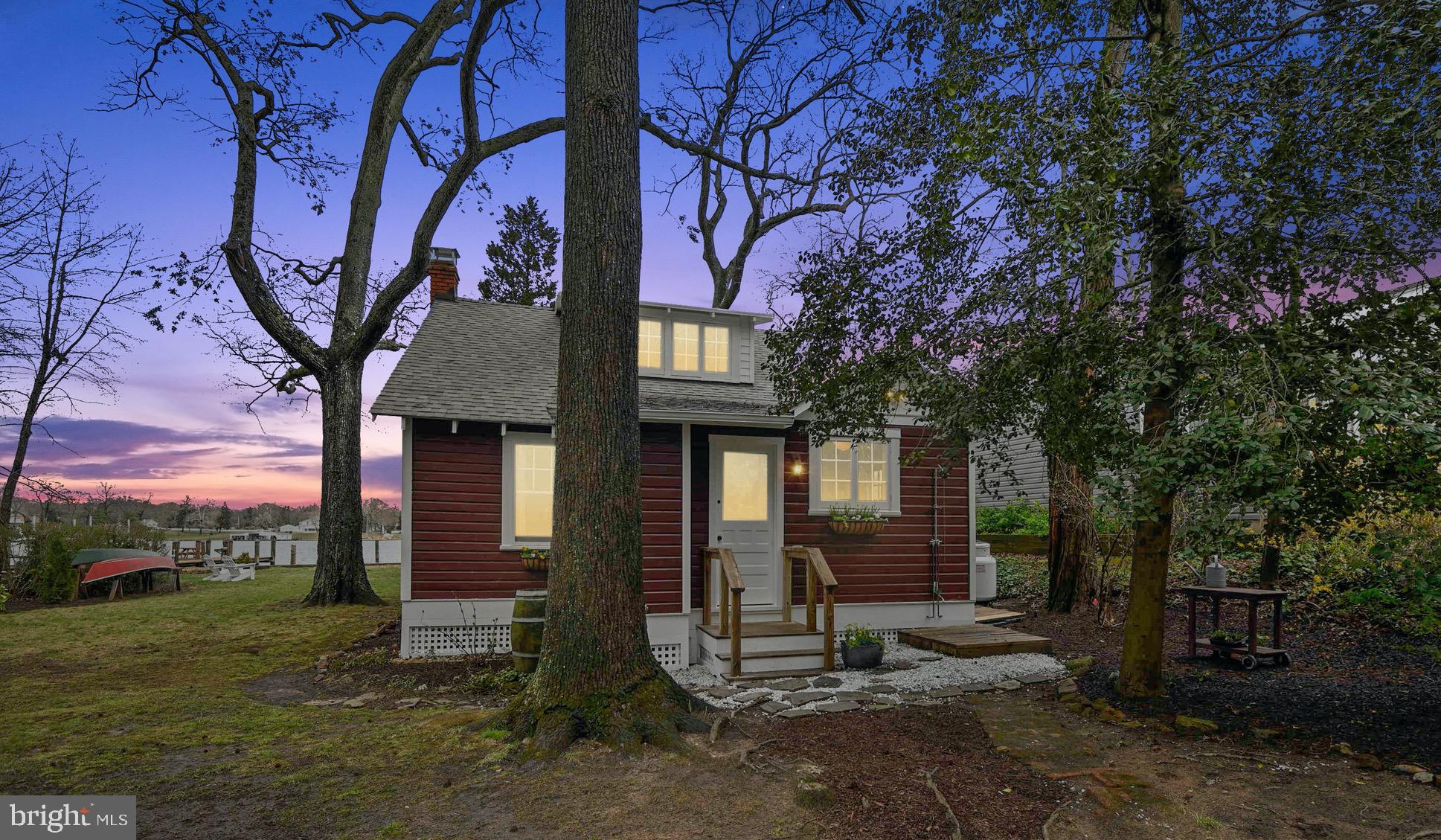 ARUNDEL BEACH - Residential