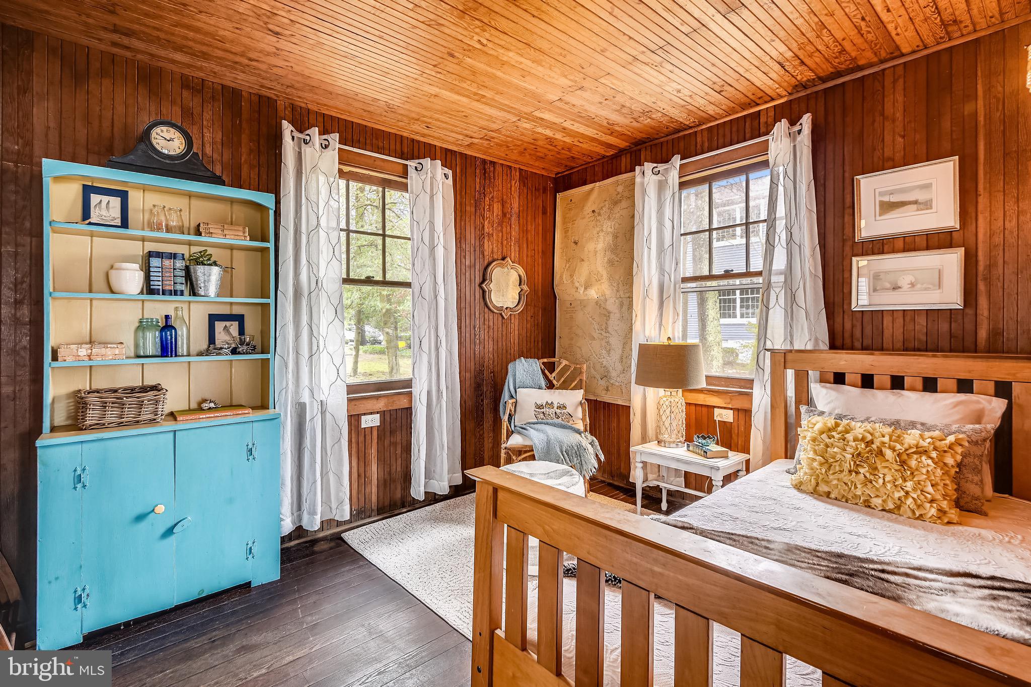 ARUNDEL BEACH - Residential