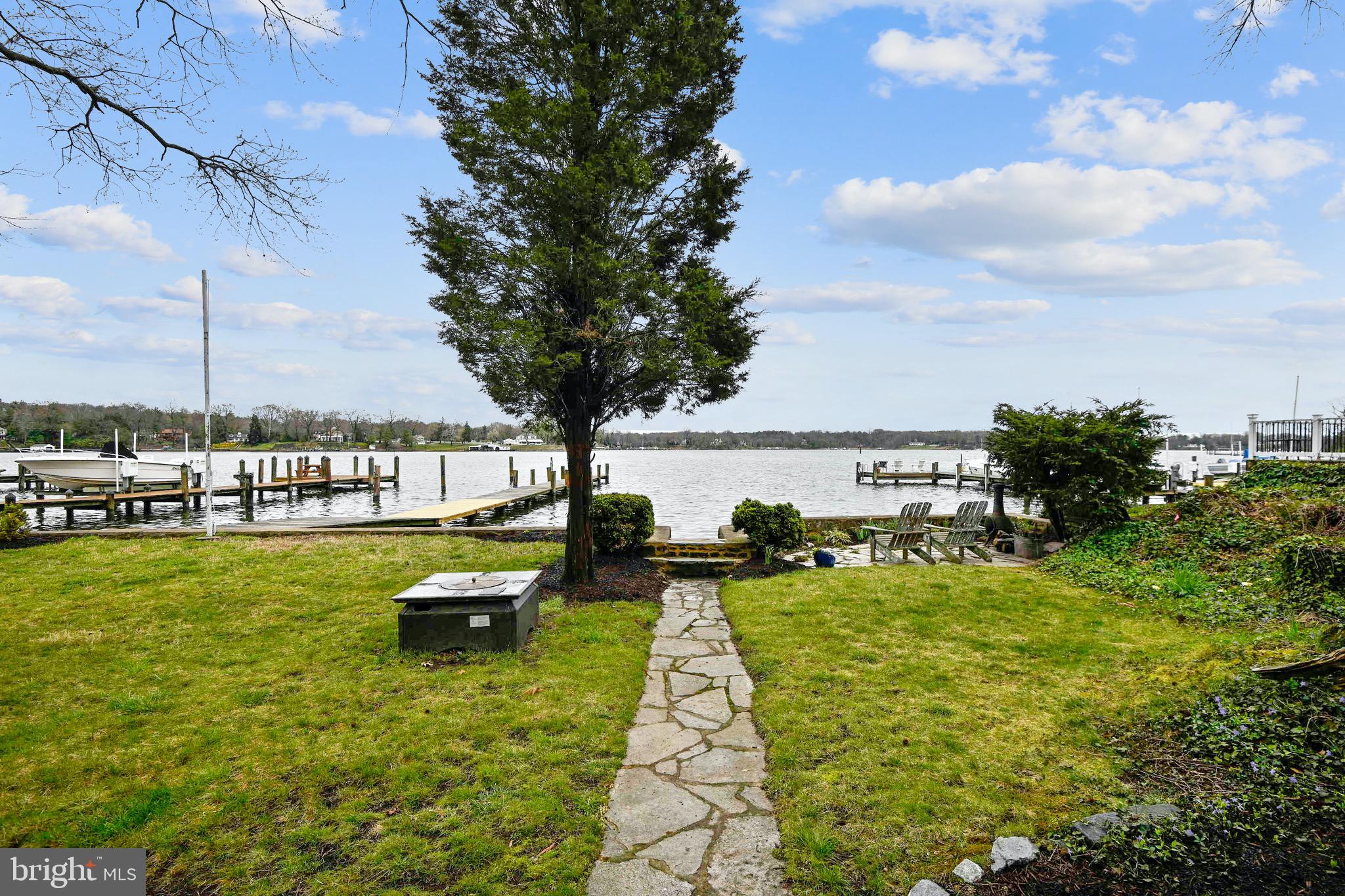 ARUNDEL BEACH - Residential