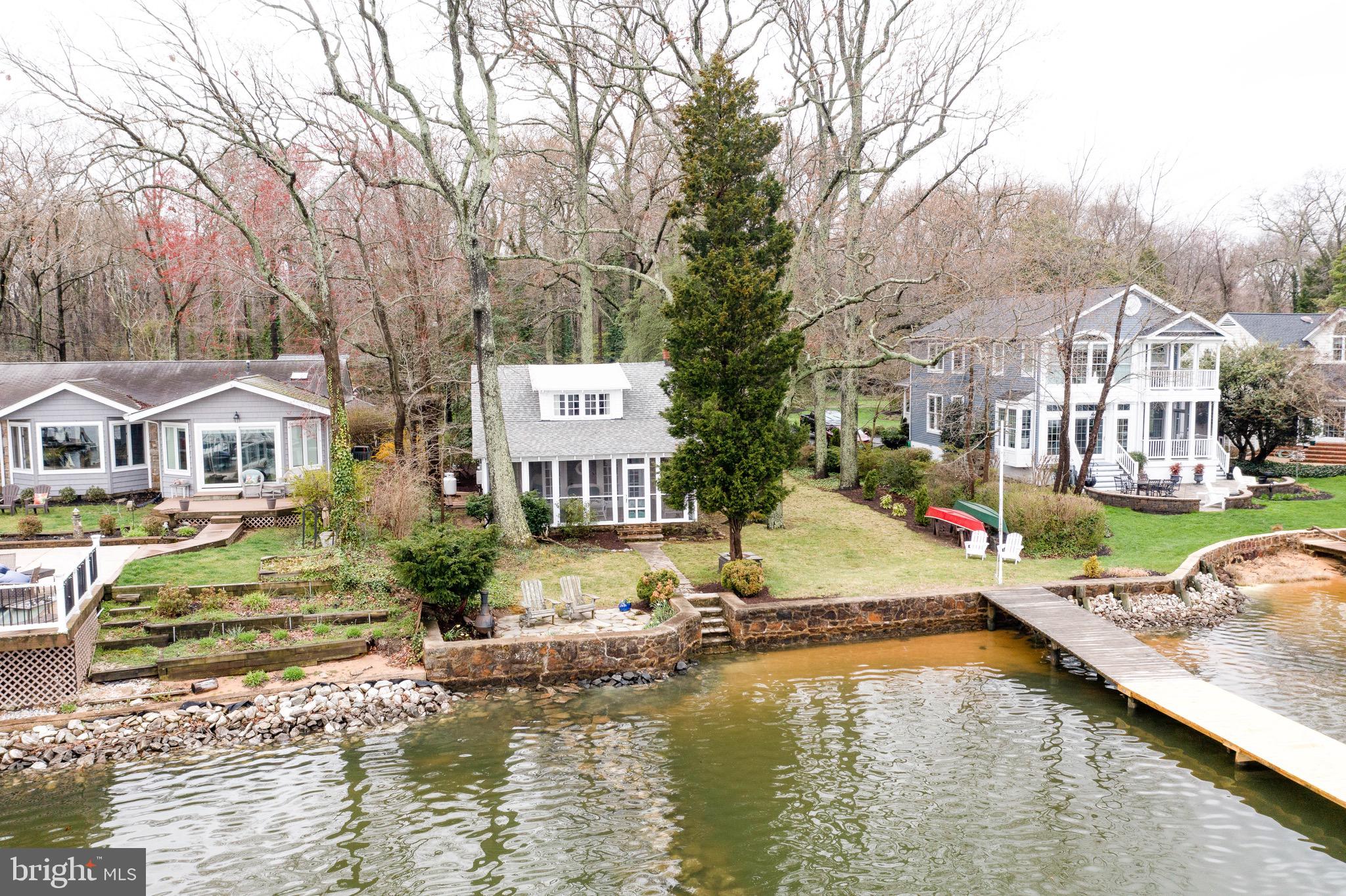 ARUNDEL BEACH - Residential