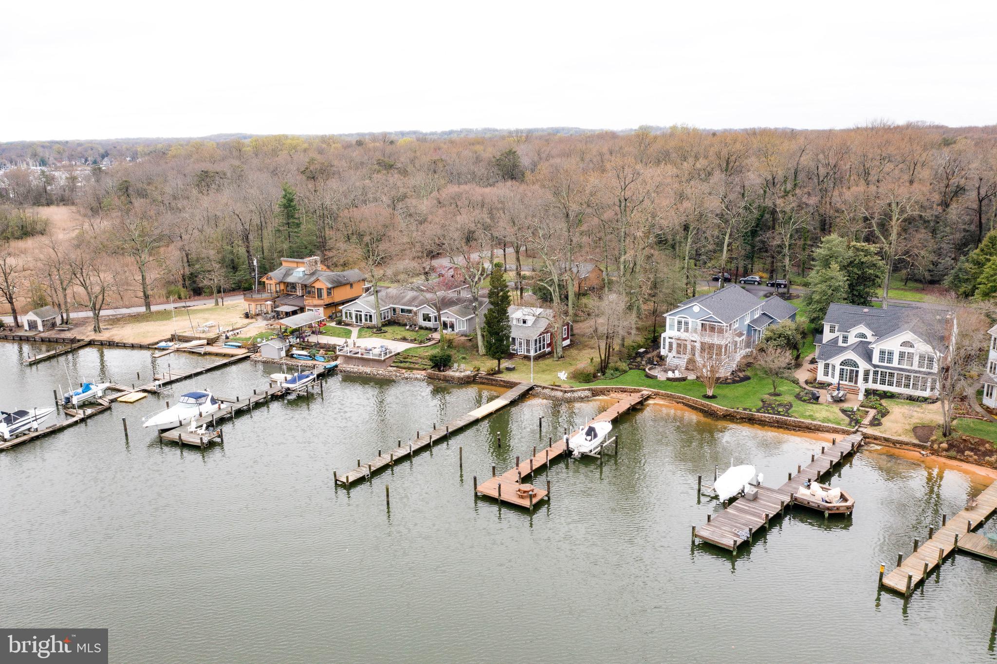 ARUNDEL BEACH - Residential