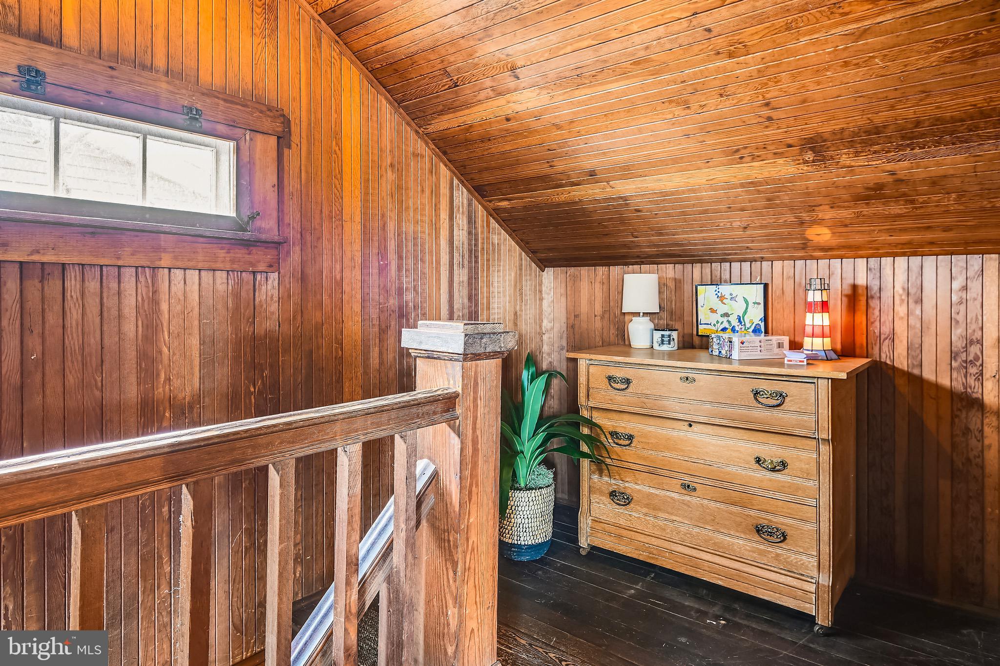 ARUNDEL BEACH - Residential