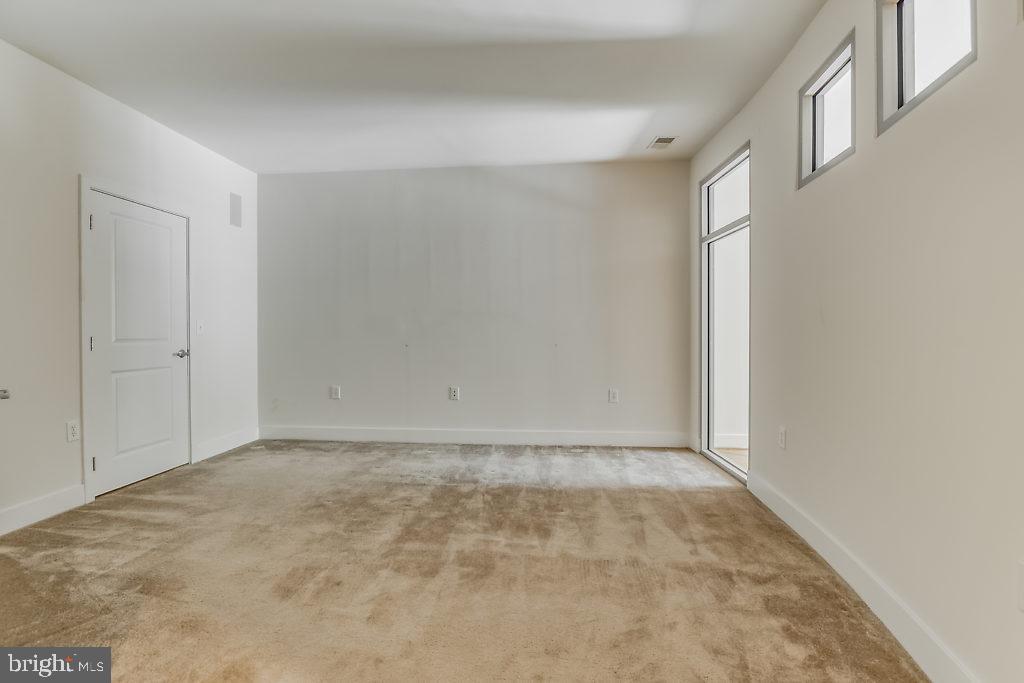 WILSON BOULEVARD - Residential Lease