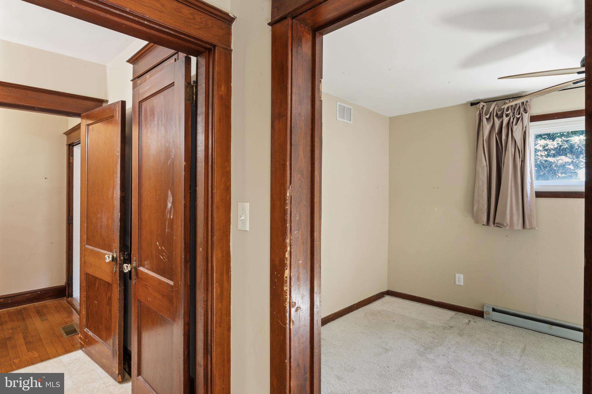 DAMASCUS OUTSIDE - Residential