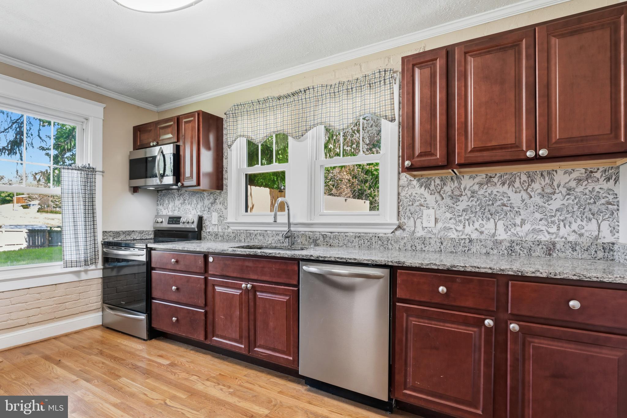 DAMASCUS OUTSIDE - Residential