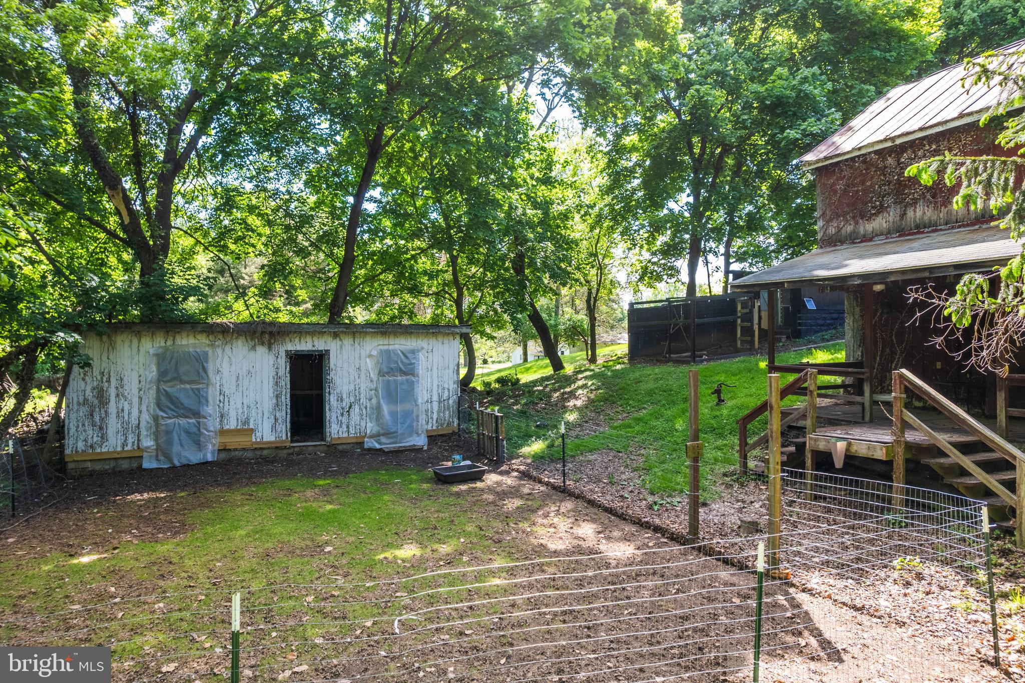 DAMASCUS OUTSIDE - Residential