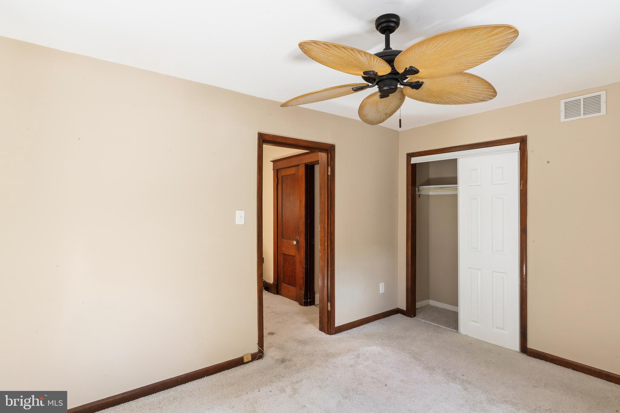 DAMASCUS OUTSIDE - Residential