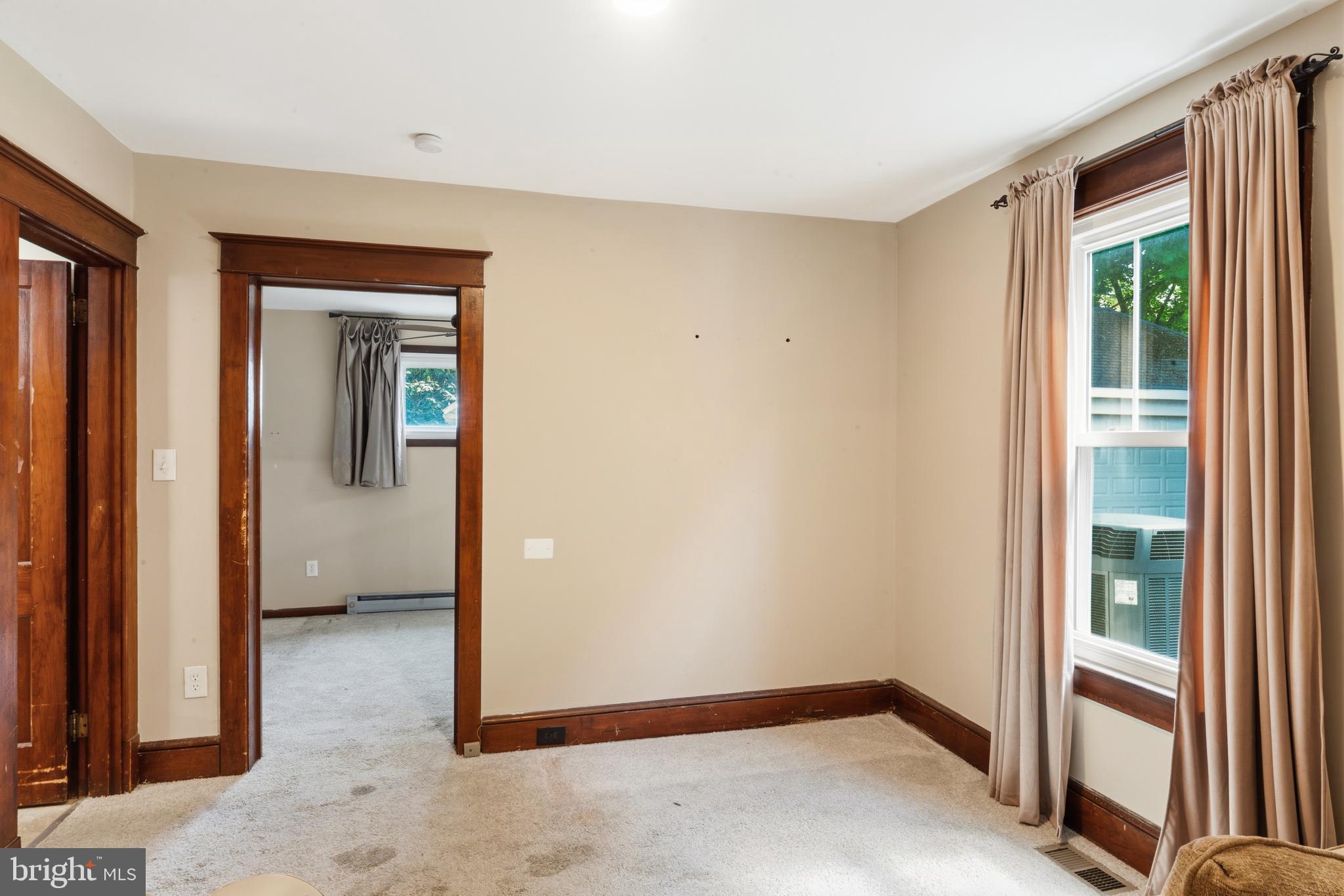 DAMASCUS OUTSIDE - Residential