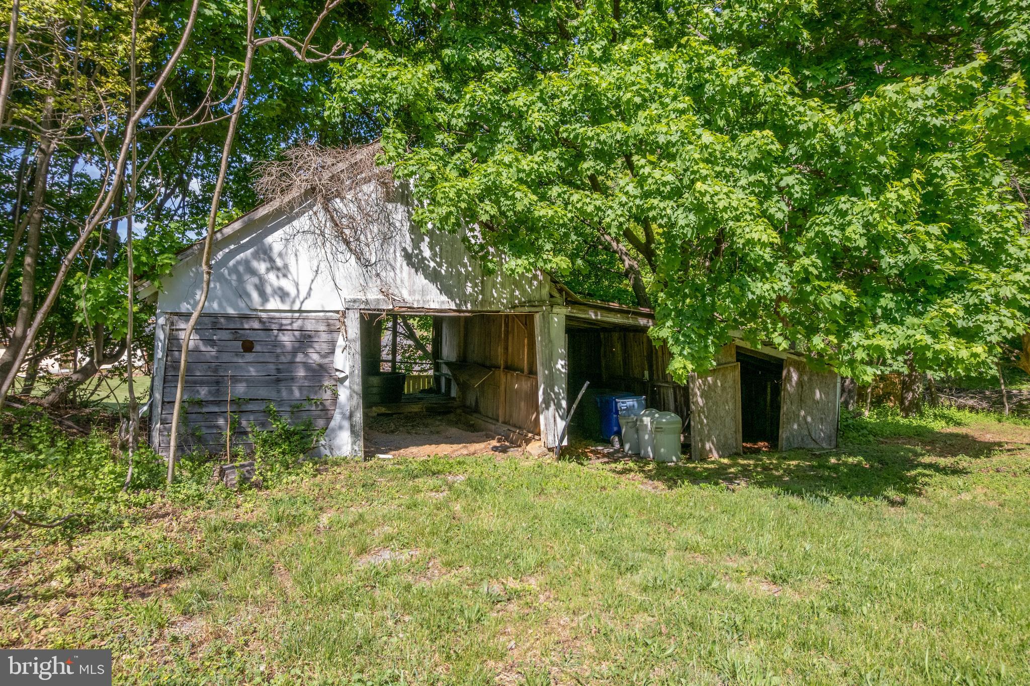 DAMASCUS OUTSIDE - Residential