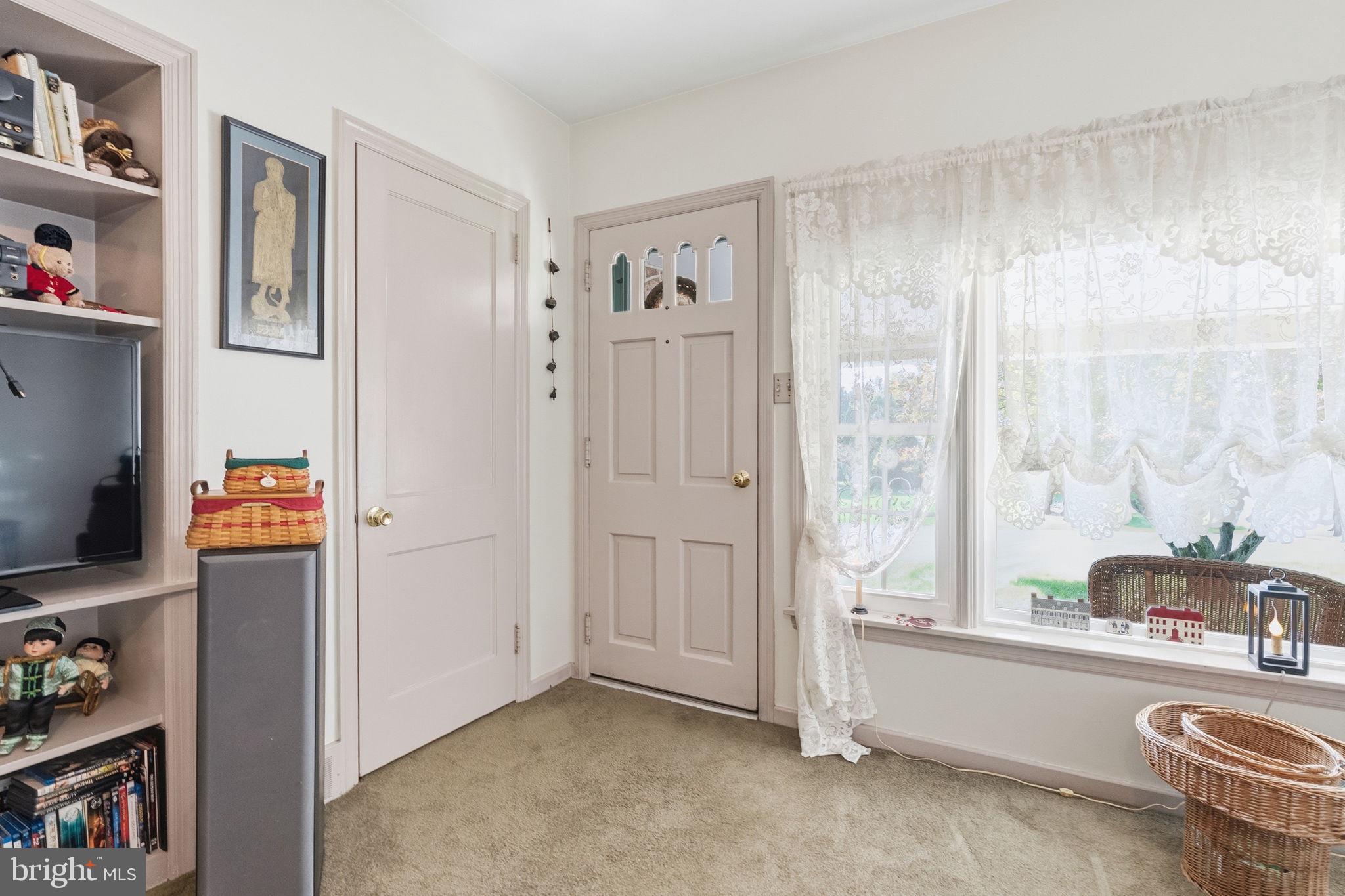 1444 WYNNEWOOD DRIVE