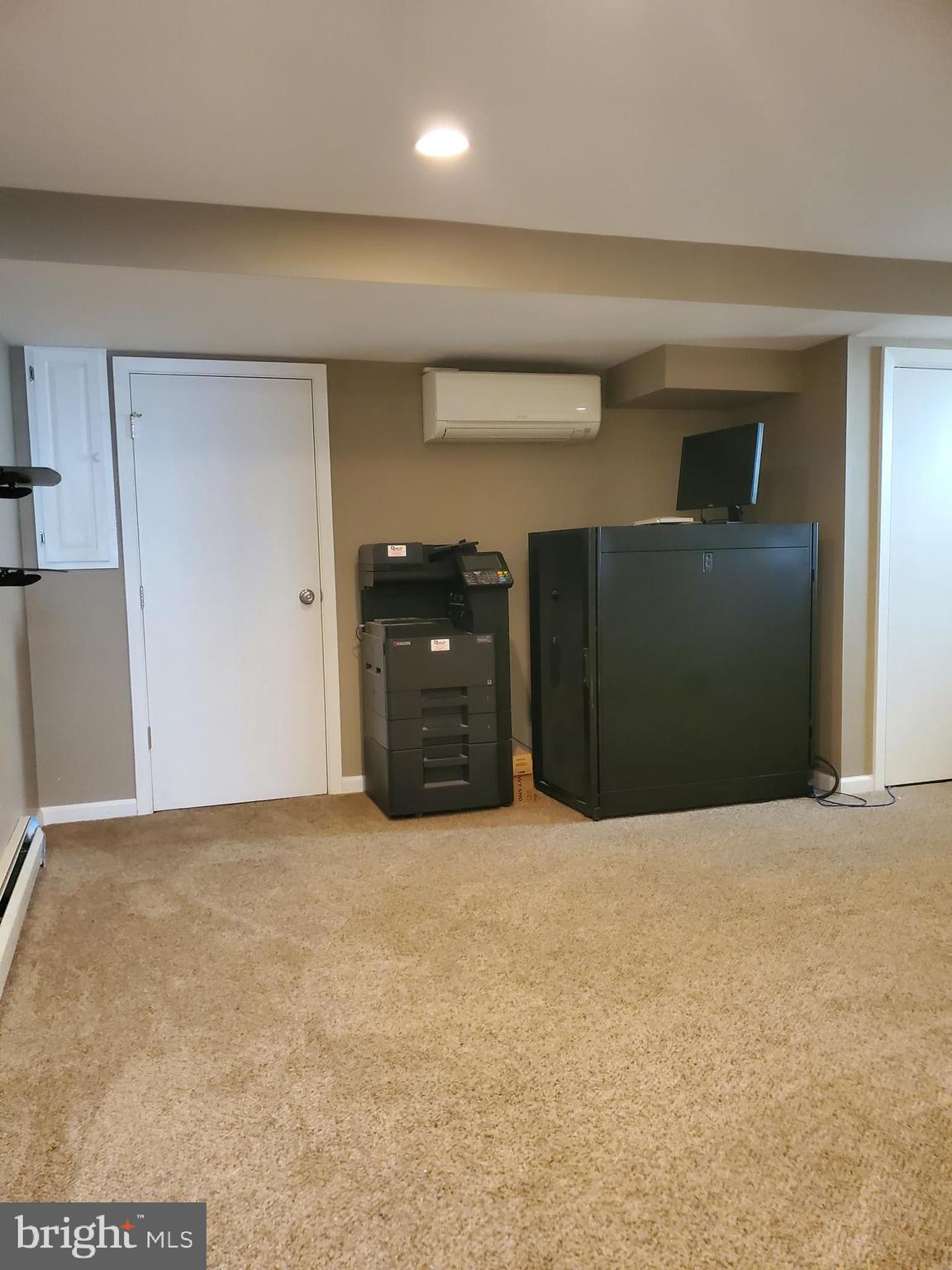 COCKEYSVILLE - Residential