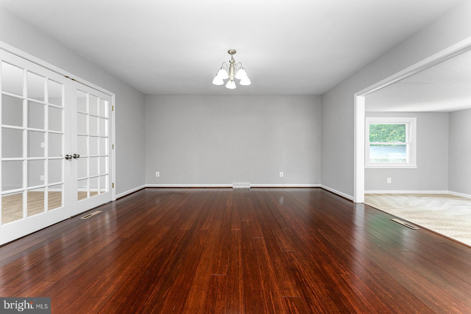 BEL PLAINS ESTATES - Residential