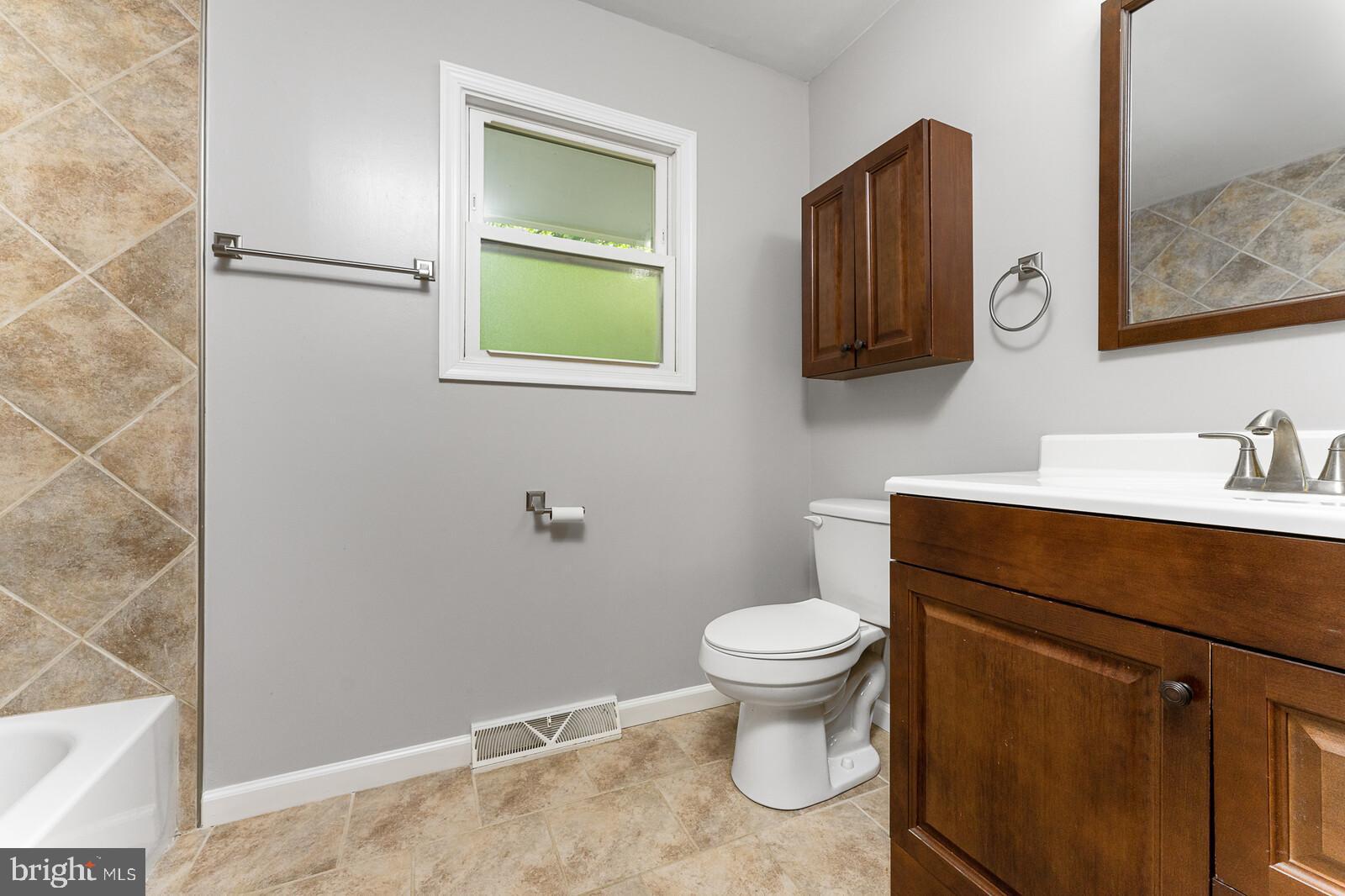 BEL PLAINS ESTATES - Residential