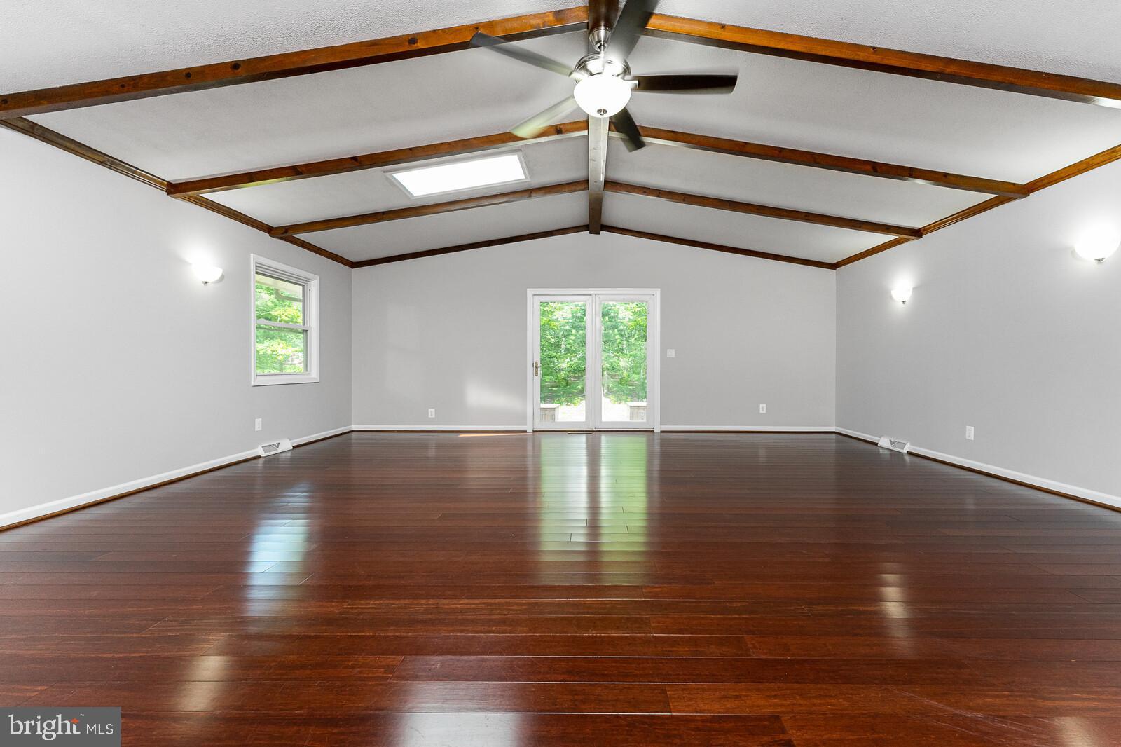 BEL PLAINS ESTATES - Residential