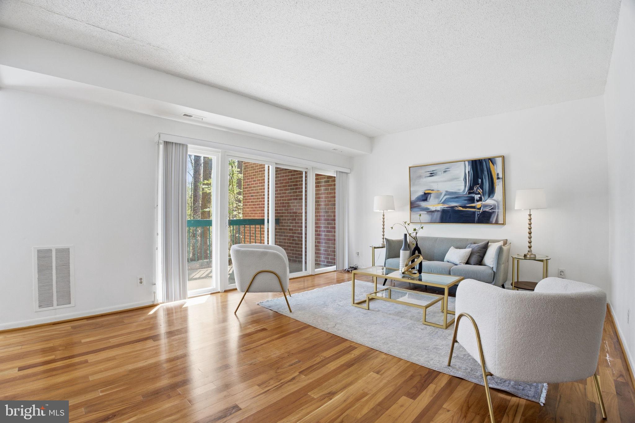 11805 BRETON COURT 1A