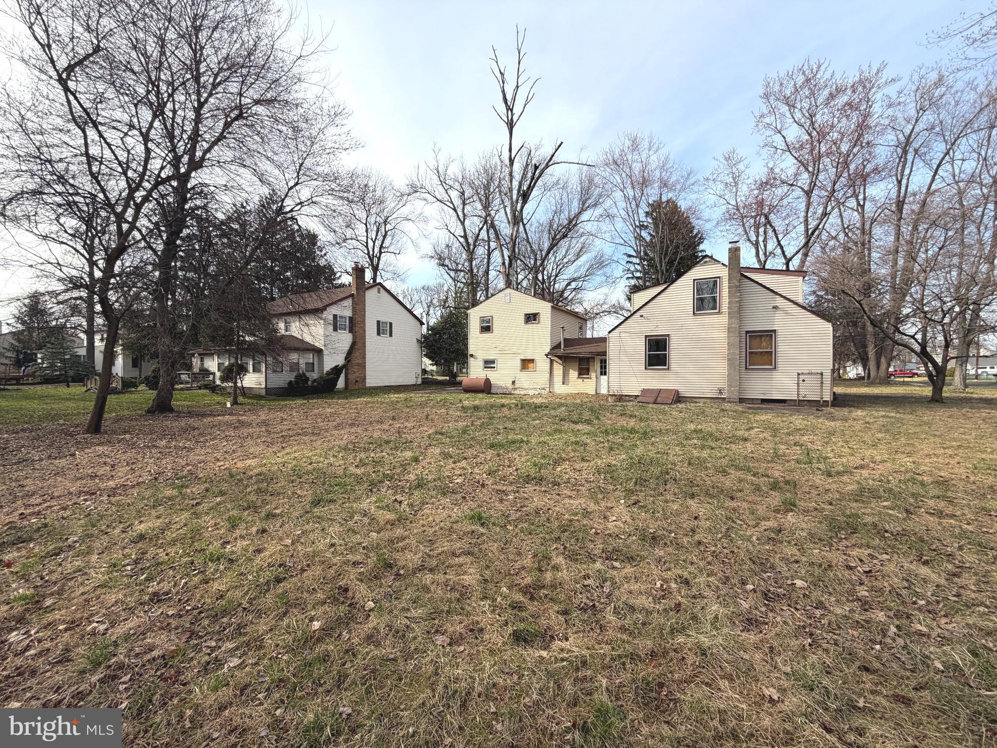 ELMWOOD TERR - Residential