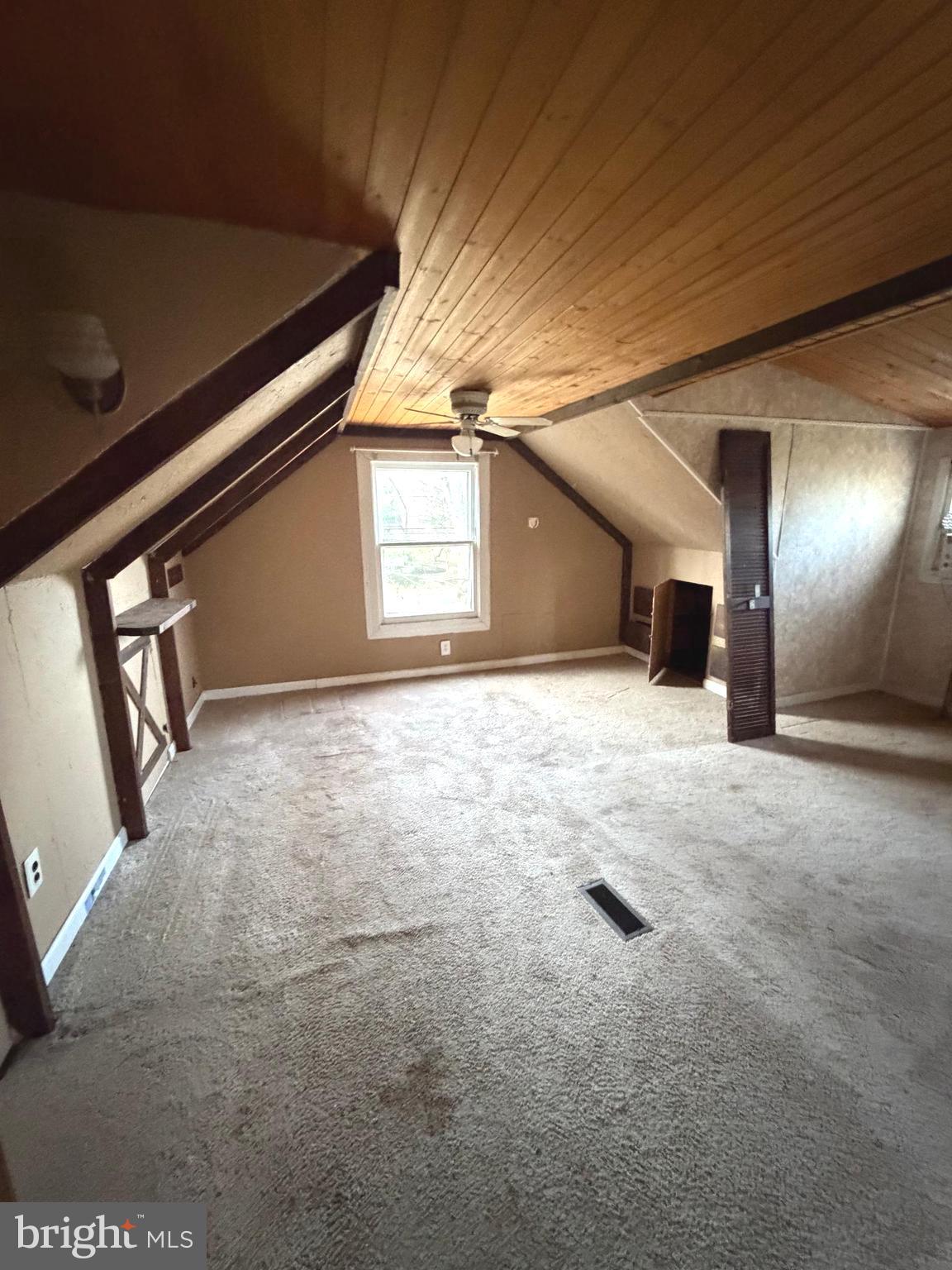 ELMWOOD TERR - Residential