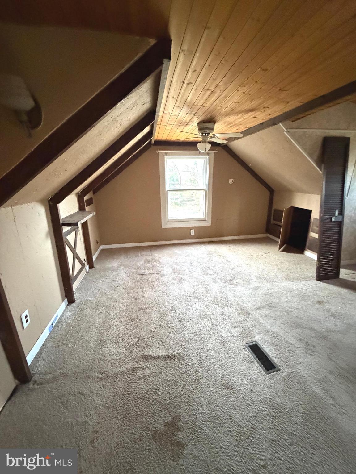 ELMWOOD TERR - Residential