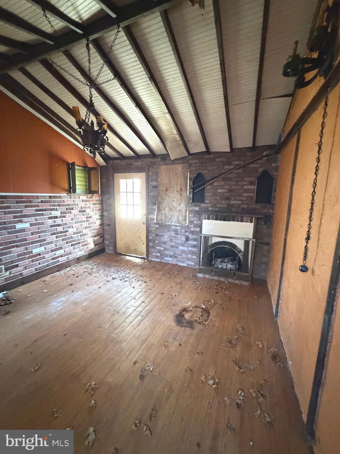 ELMWOOD TERR - Residential