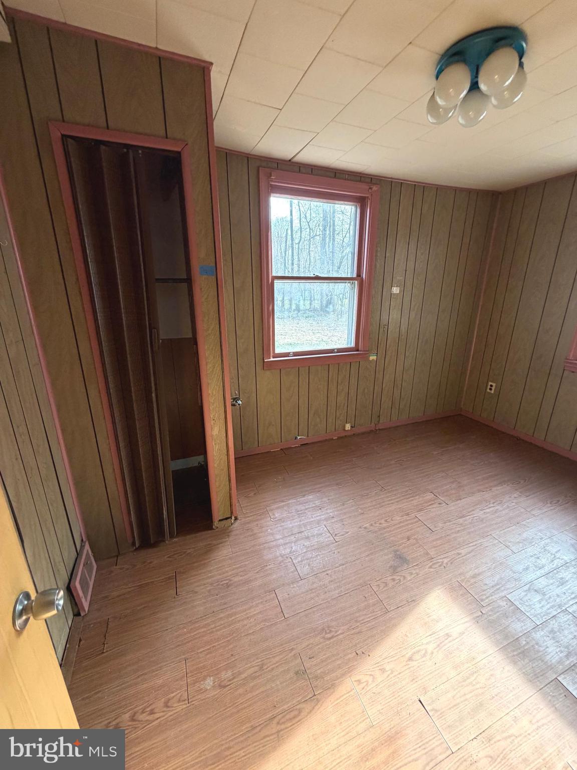 ELMWOOD TERR - Residential