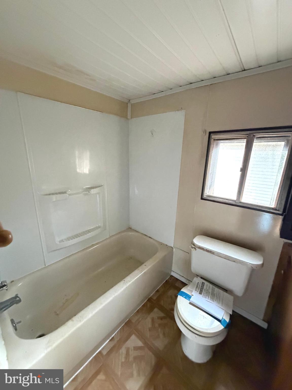 ELMWOOD TERR - Residential