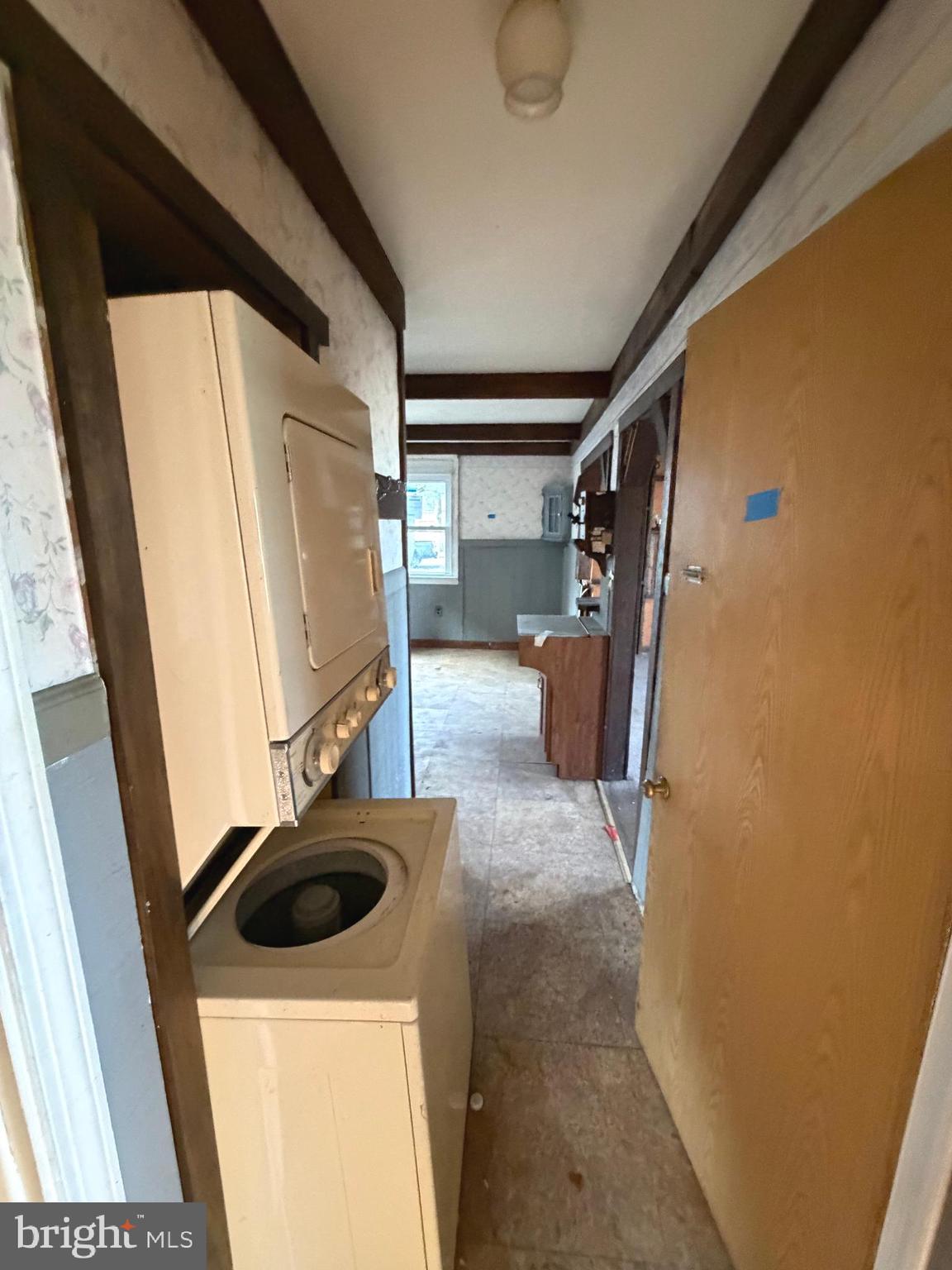 ELMWOOD TERR - Residential