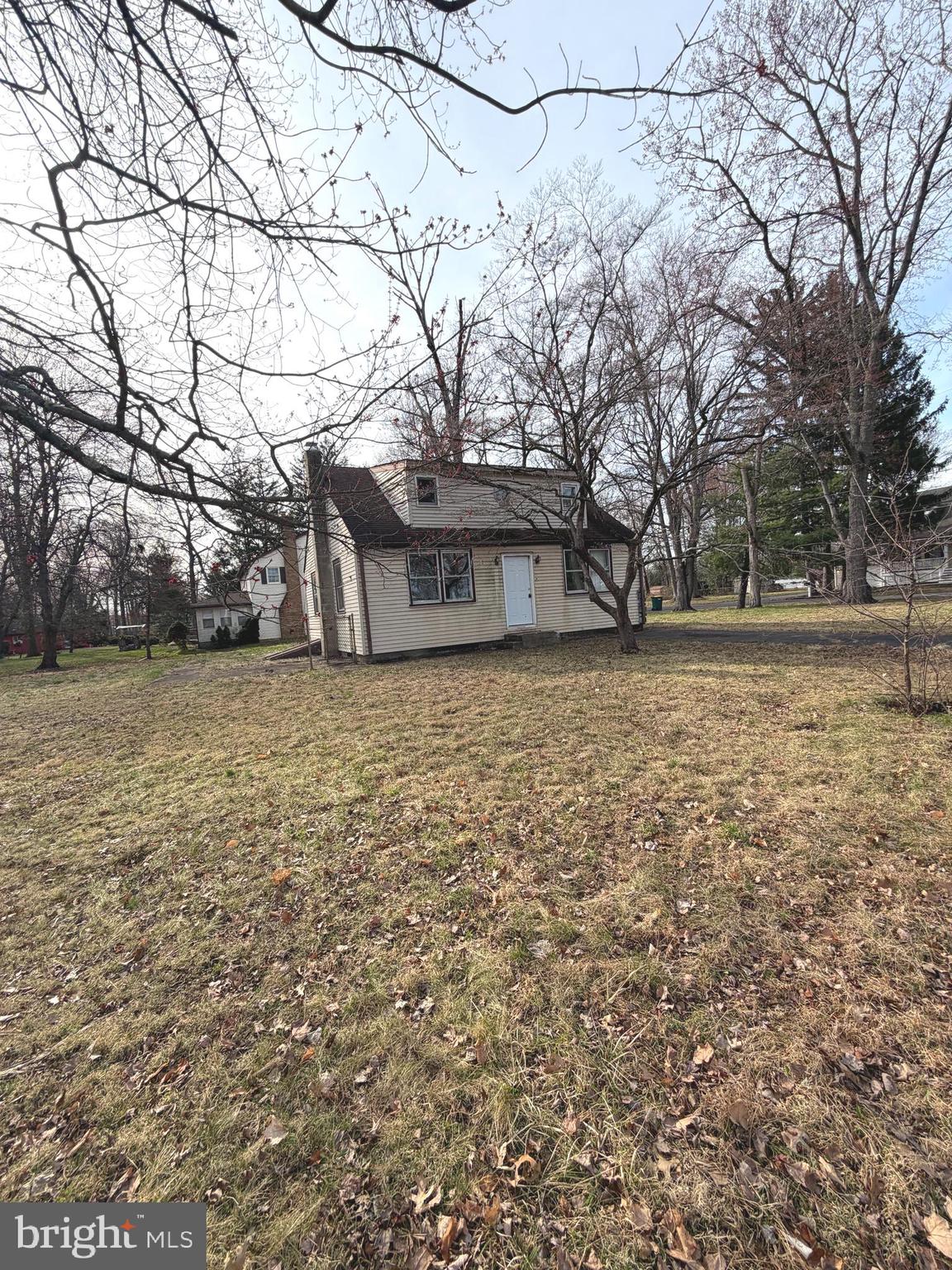 ELMWOOD TERR - Residential