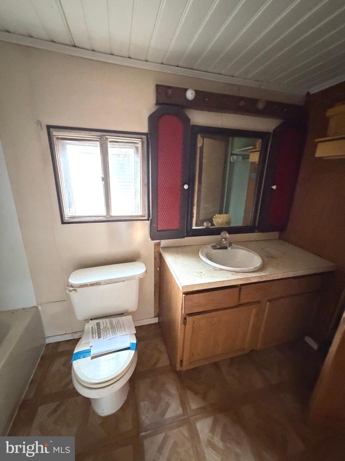 ELMWOOD TERR - Residential