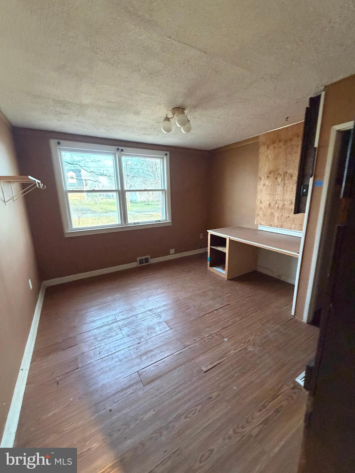 ELMWOOD TERR - Residential