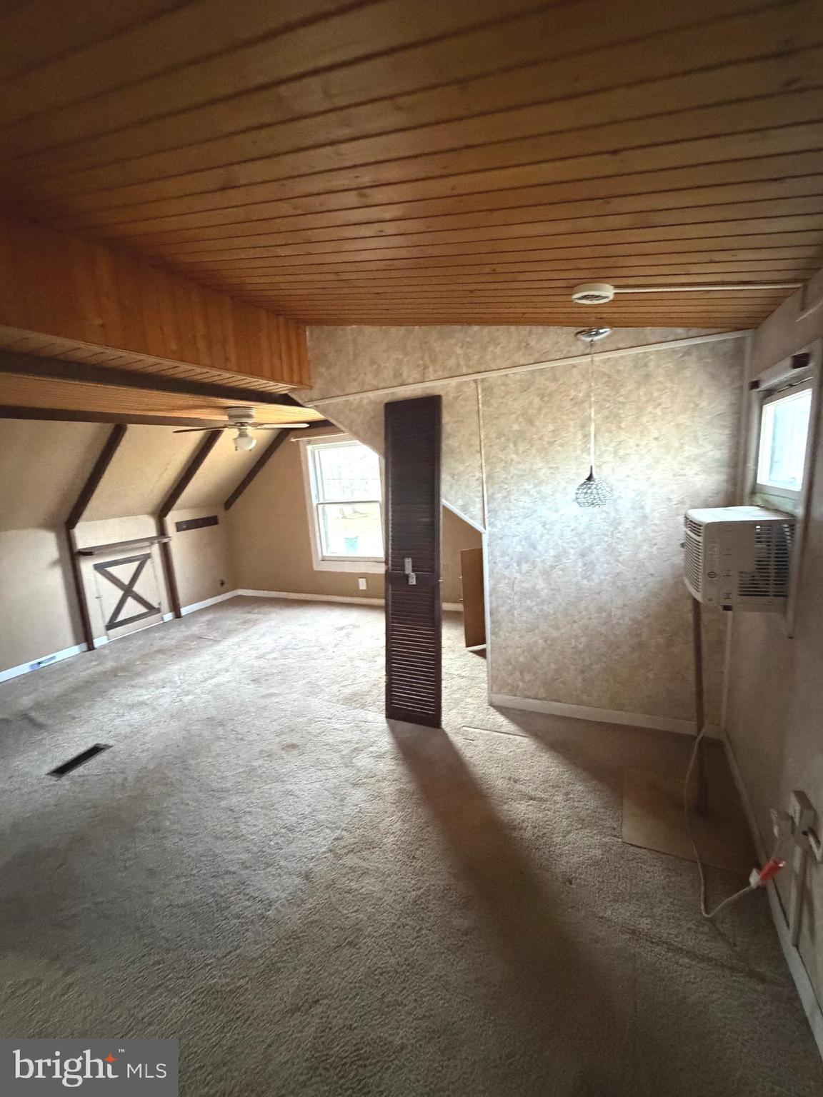 ELMWOOD TERR - Residential