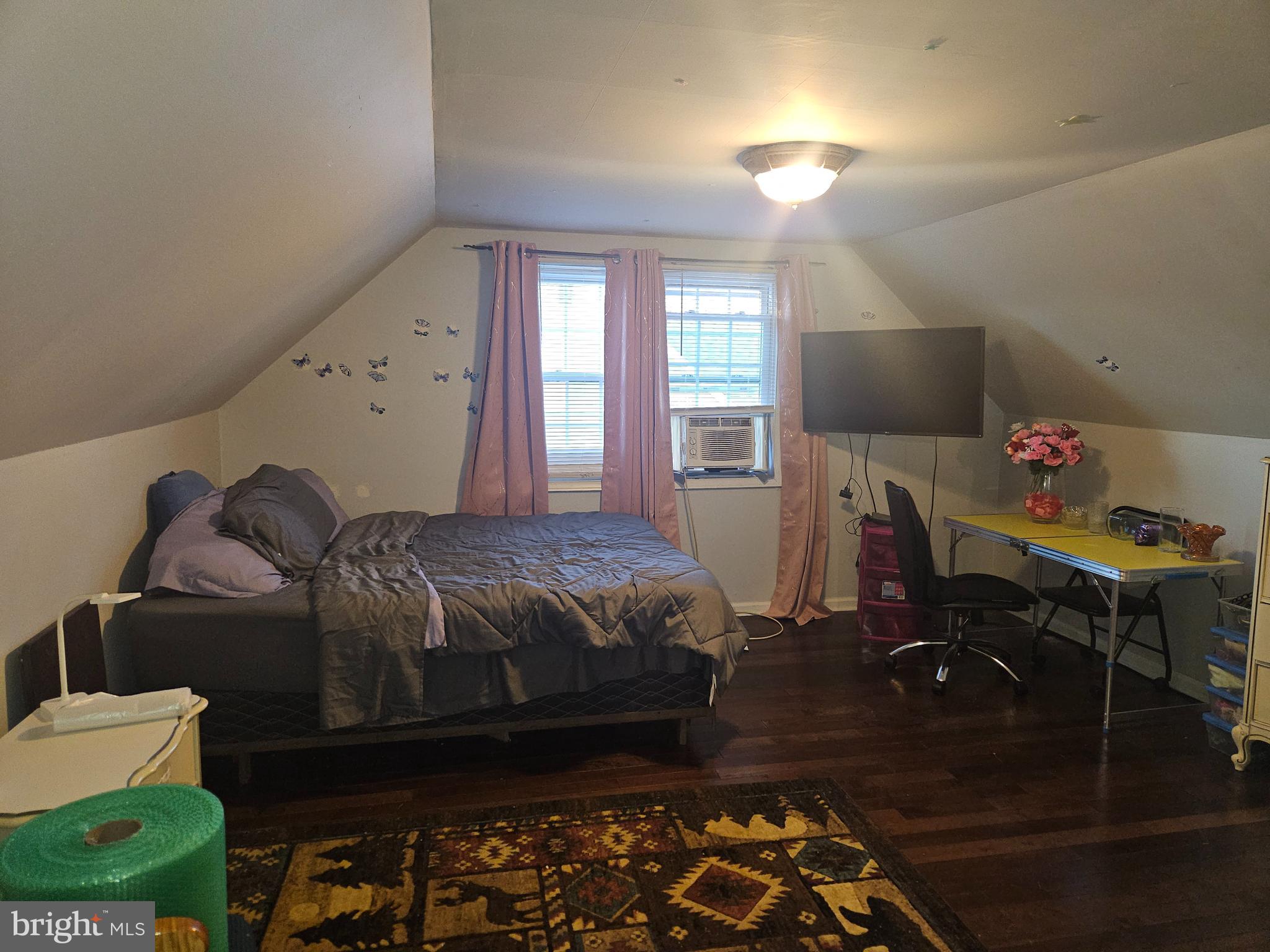 NONE AVA ILABLE - Residential