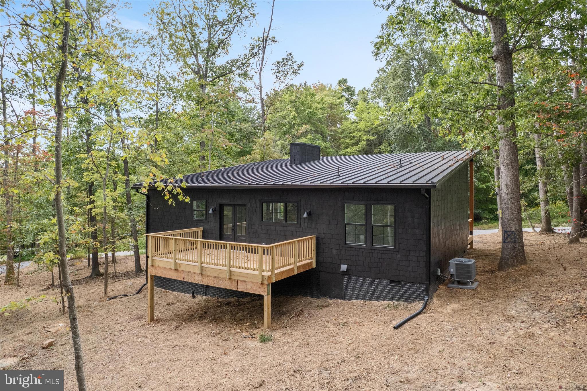 RIVERSIDE - Residential