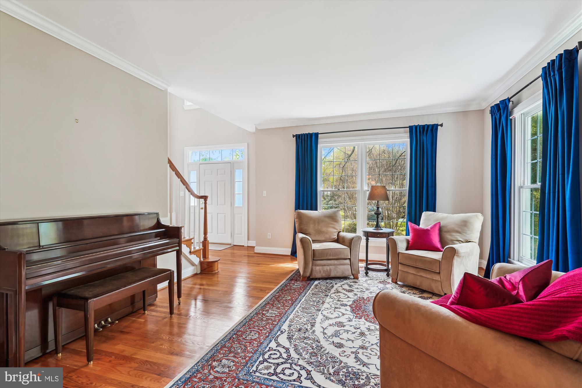 9012 AVIS COURT
