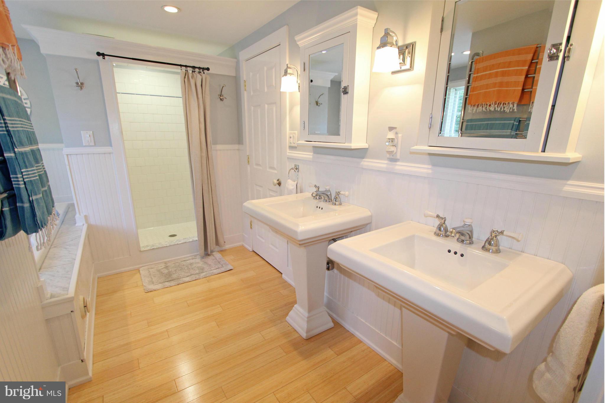 RIDGECROFT - Residential