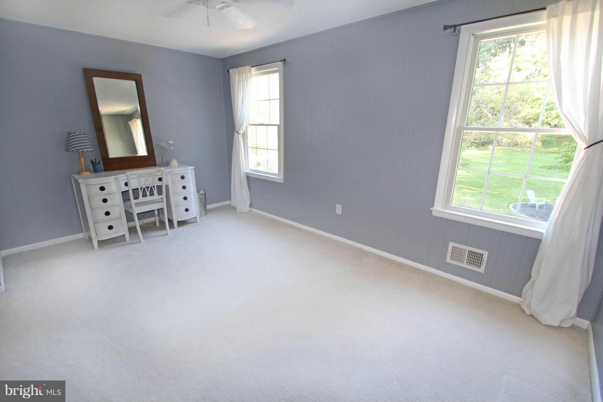 RIDGECROFT - Residential