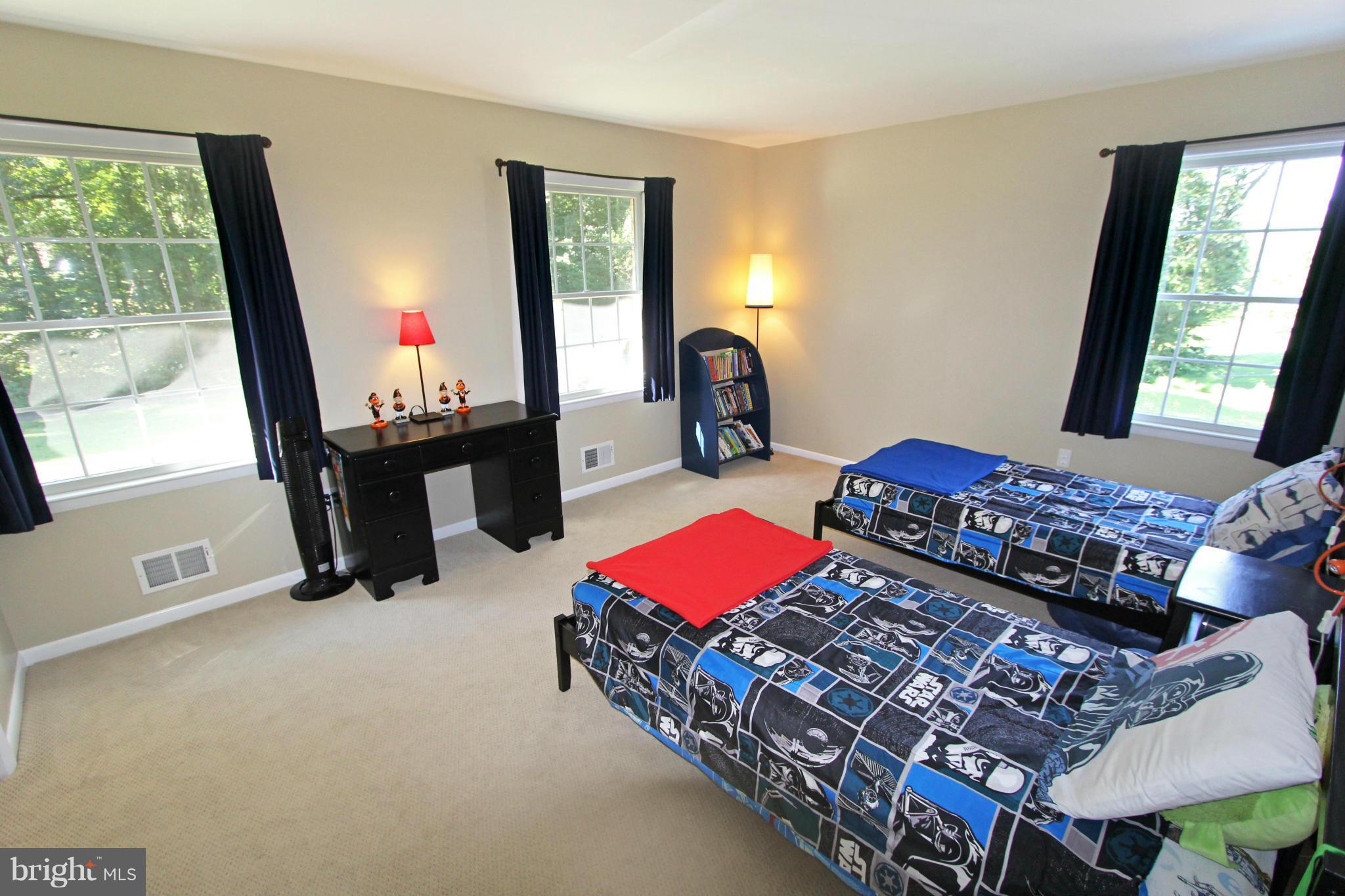 RIDGECROFT - Residential