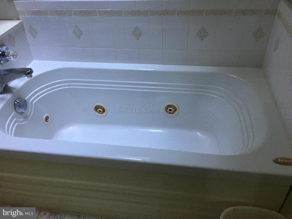 OCEAN PINES - SOMERSET - Residential